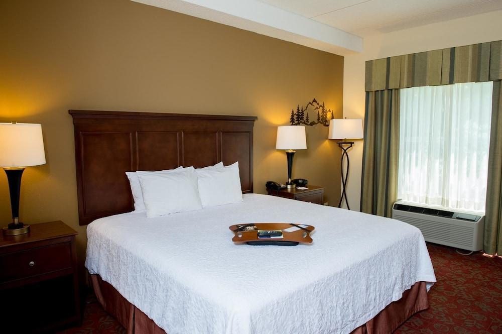 Hampton Inn & Suites Pigeon Forge On The Parkway Екстериор снимка