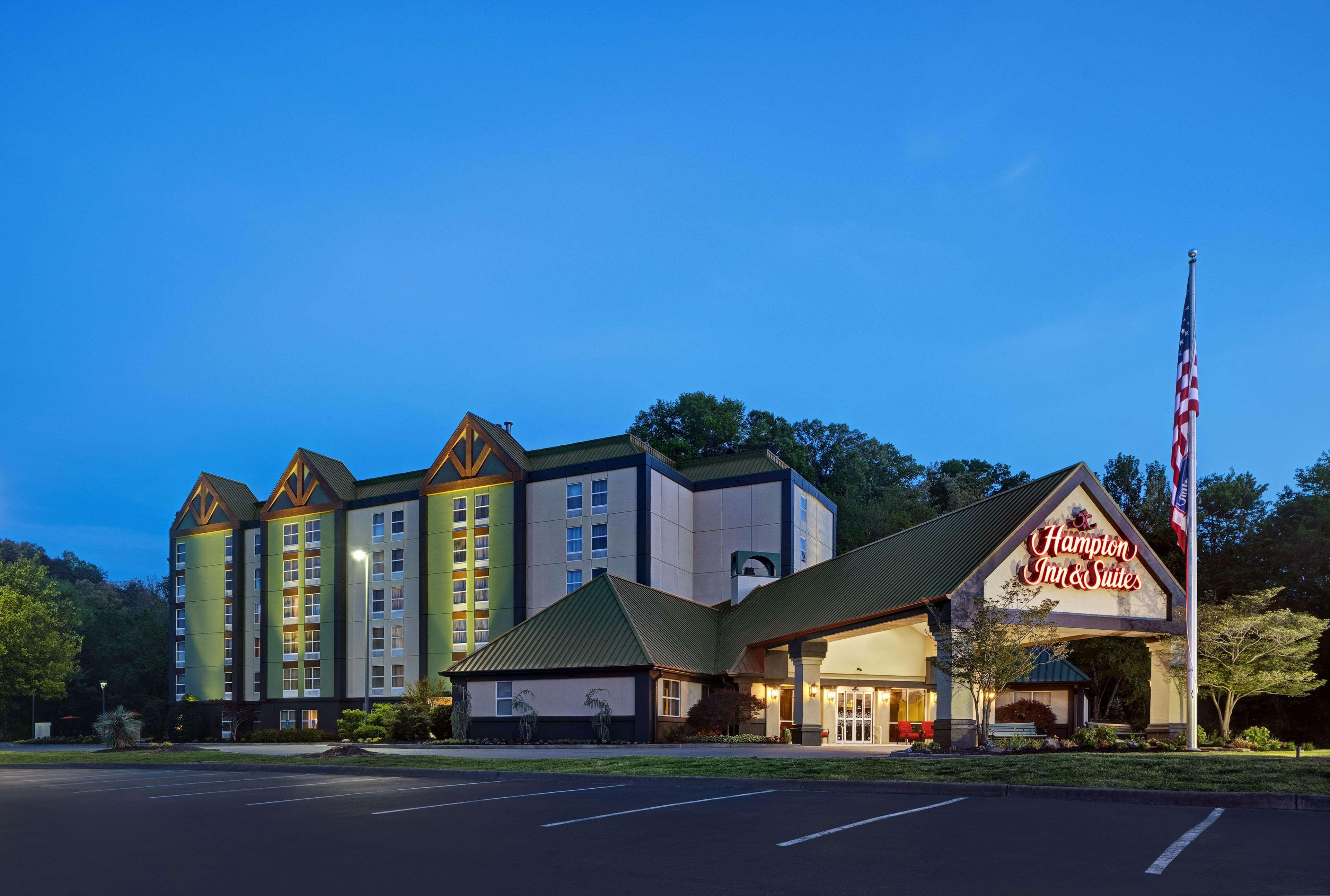 Hampton Inn & Suites Pigeon Forge On The Parkway Екстериор снимка