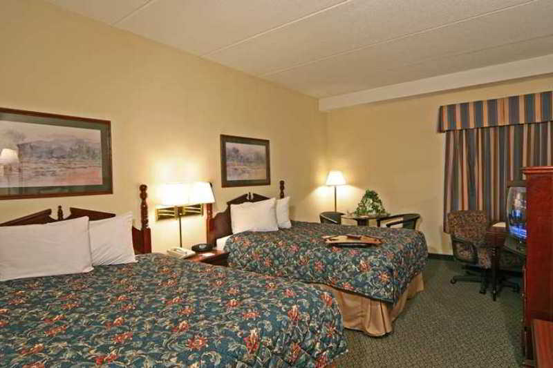 Hampton Inn & Suites Pigeon Forge On The Parkway Стая снимка