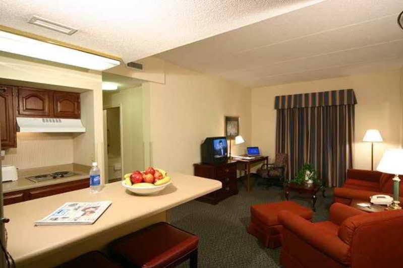 Hampton Inn & Suites Pigeon Forge On The Parkway Екстериор снимка